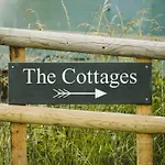 The Cottage- Hopewell *